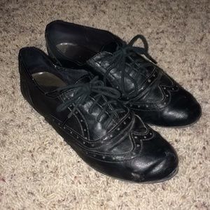 Black tuxedo shoes